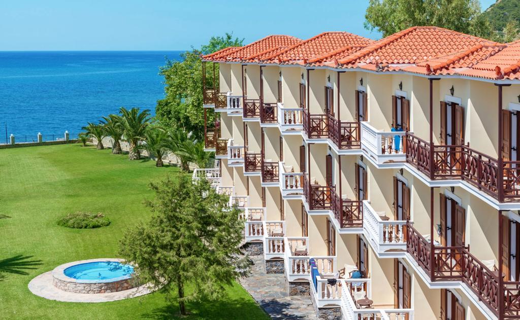 Aeolos Hotel Skopelos Town Exterior photo